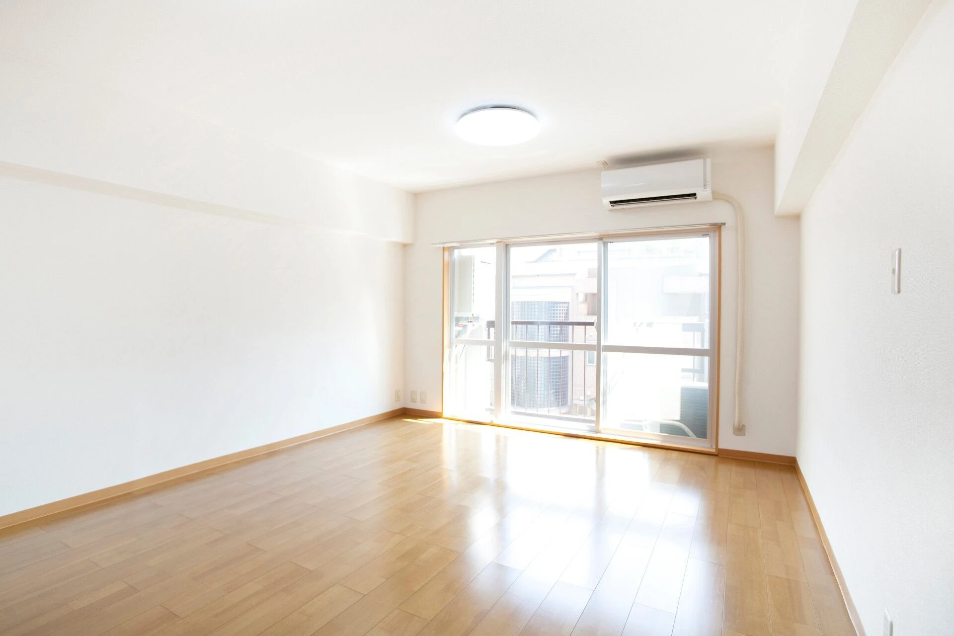 立ち退き
